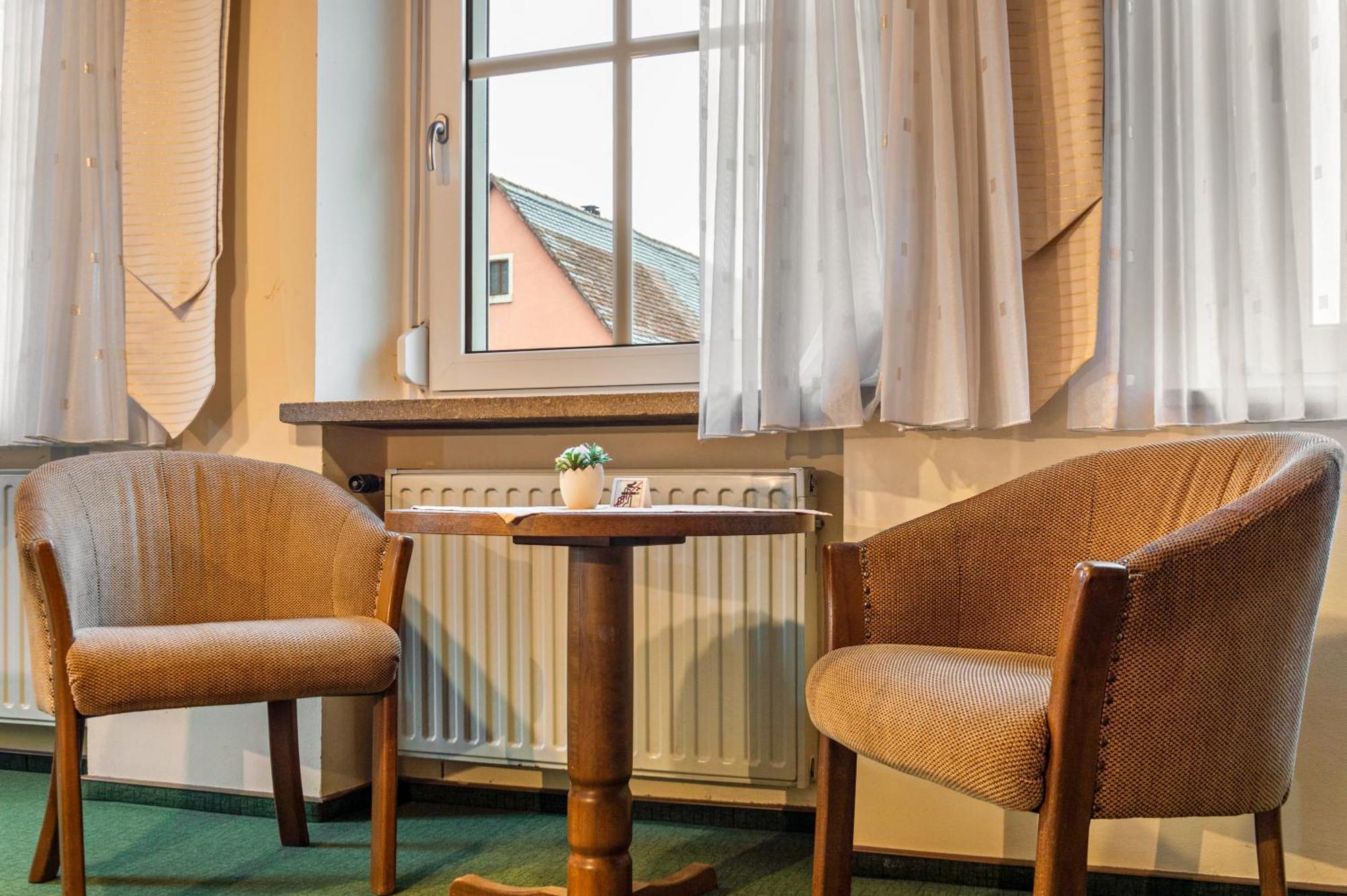 Gasthof Kern Lehrberg Экстерьер фото